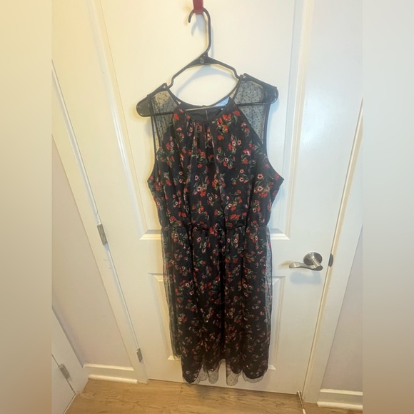 Draper James RSVP Floral Print Tulle dress. - Picture 11 of 11